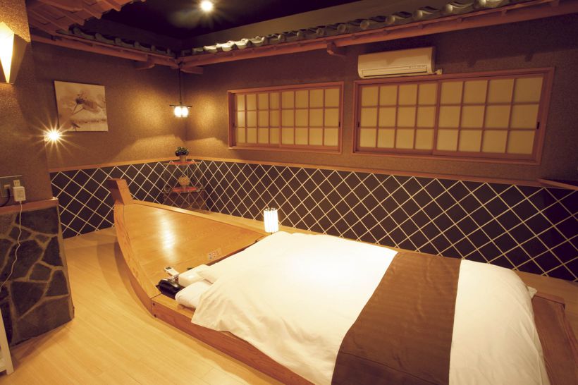 Room 005